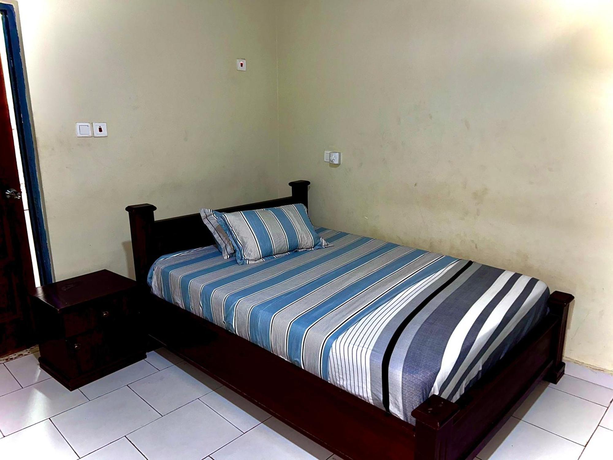 Jessie Hotel Adenta Phòng bức ảnh