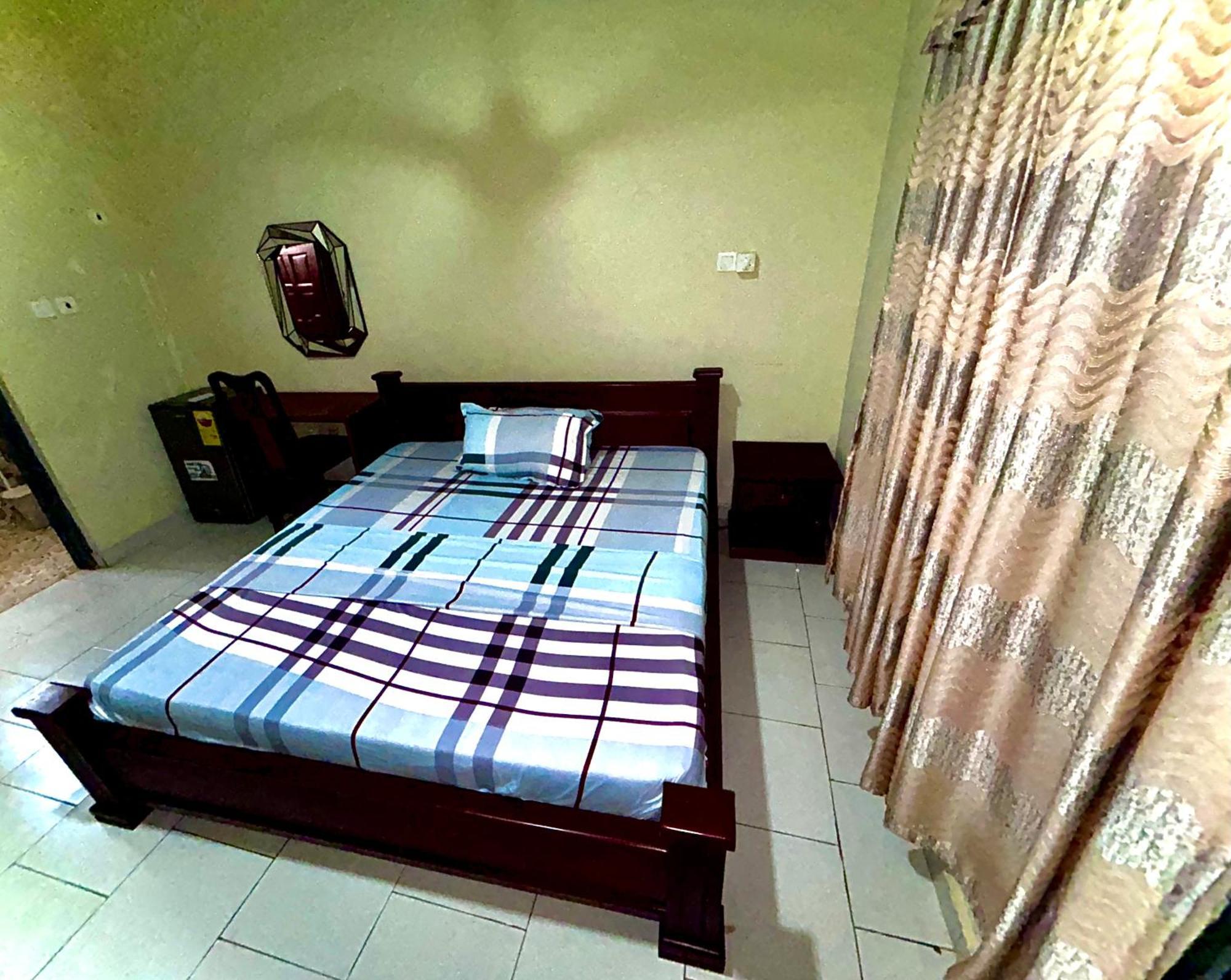 Jessie Hotel Adenta Ngoại thất bức ảnh