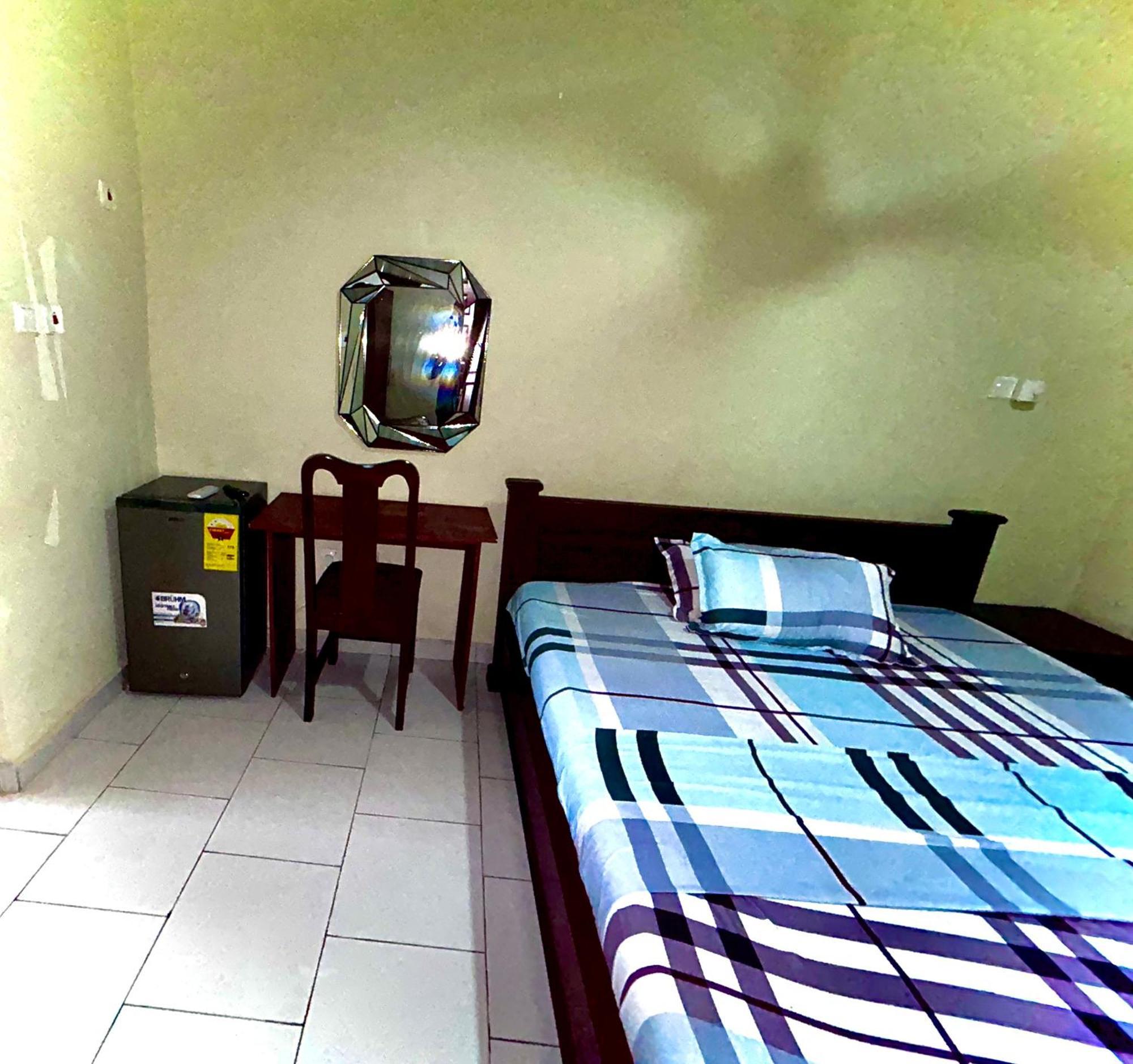 Jessie Hotel Adenta Ngoại thất bức ảnh